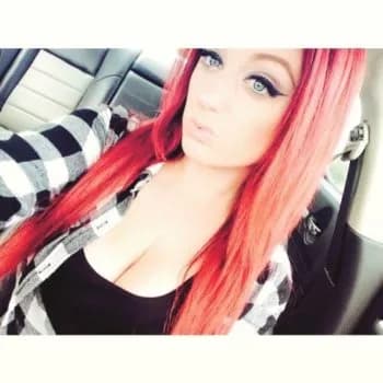 Auriane - Plan cul à Bats Profil de Auriane, 25 ans, Plan cul à Bats (Landes)