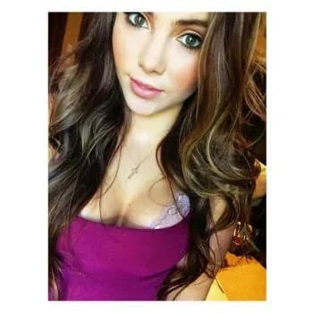 Hajar - Plan cul à Crémarest Profil de Hajar, 22 ans, Plan cul à Crémarest (Pas-de-Calais)