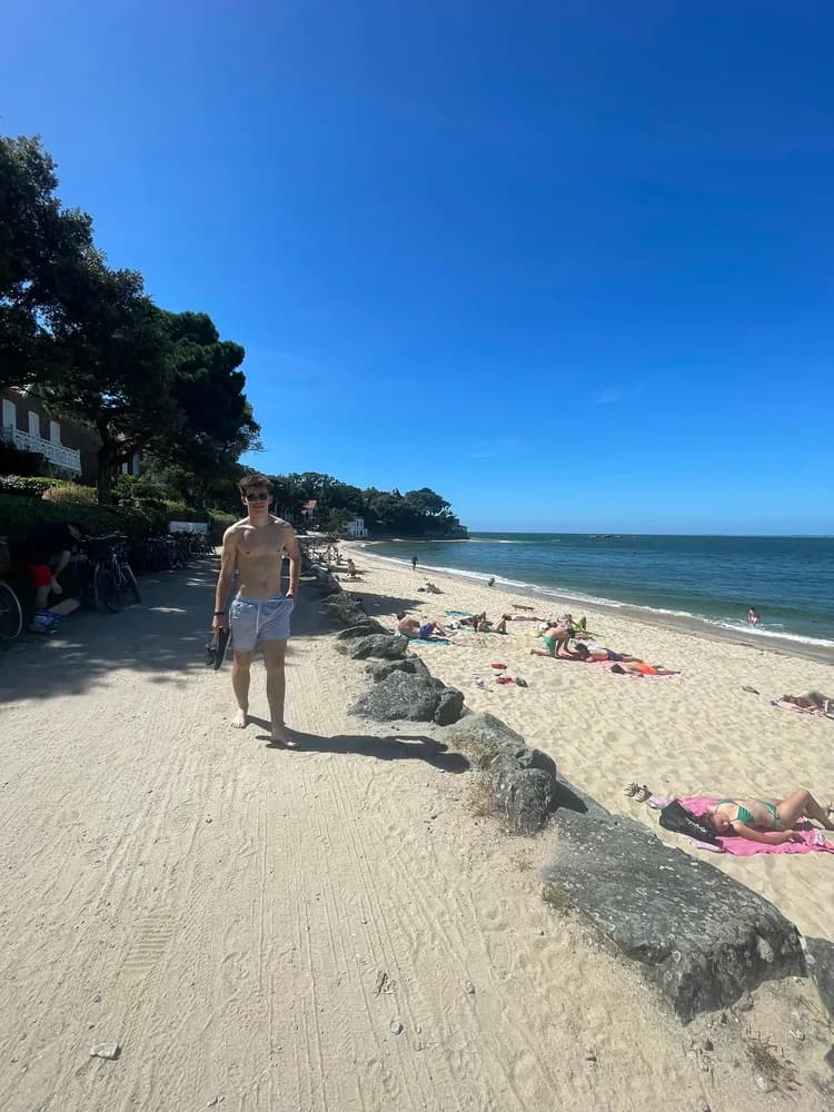 Daoud - Plan cul à Chadenet Profil de Daoud, 25 ans, Plan cul à Chadenet (Lozère)